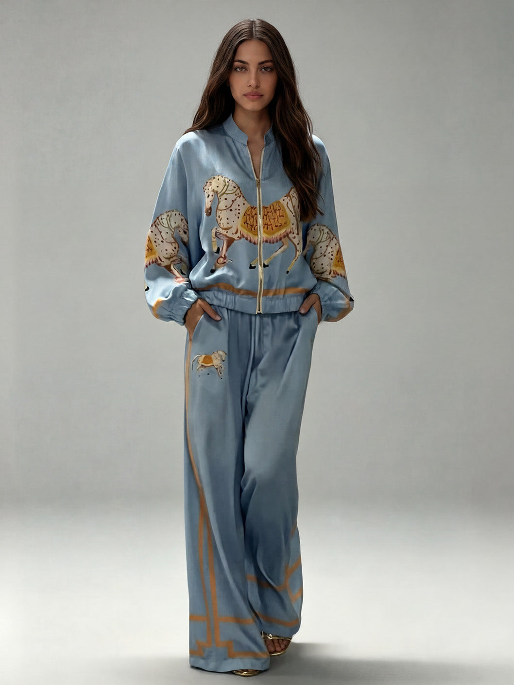 Ensemble Deux Pièces Femme Satin Veste Zippée Pantalon Large Imprimé Équestre Cheval Casual Chic Soirée Élégant Vacances – Équinova