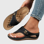 Orthopädische Keilsandalen für Damen mit ergonomischer Fußgewölbestütze und dämpfender Sohle – Kaylie