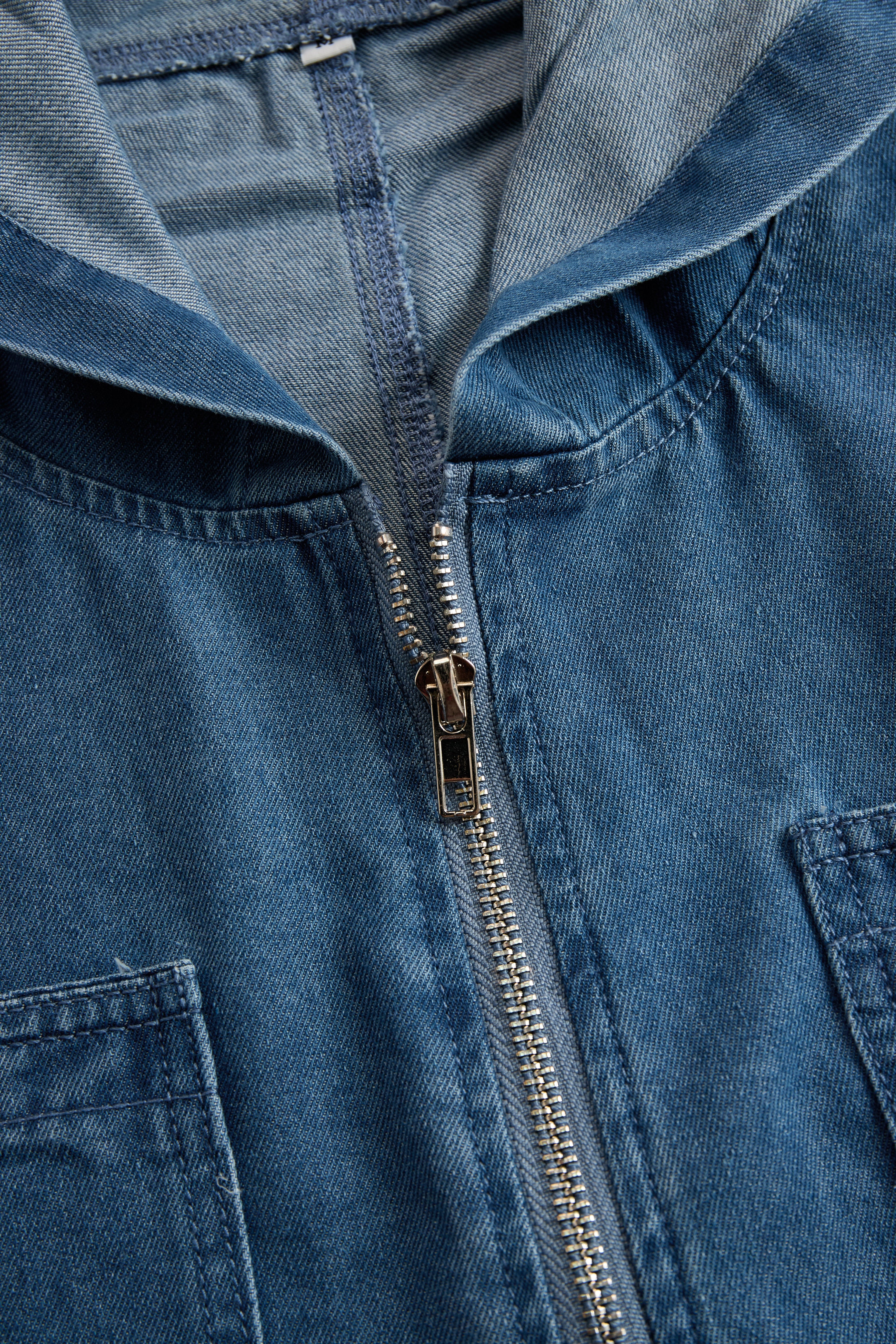 Damen Retro-Jeans-Latzhose mit Kapuze, Reißverschluss und Vintage-Taschen – Blau