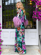 Abito lungo donna in satin con stampa floreale, maniche larghe, polsini piumati, glamour casual da giardino – Plumeria