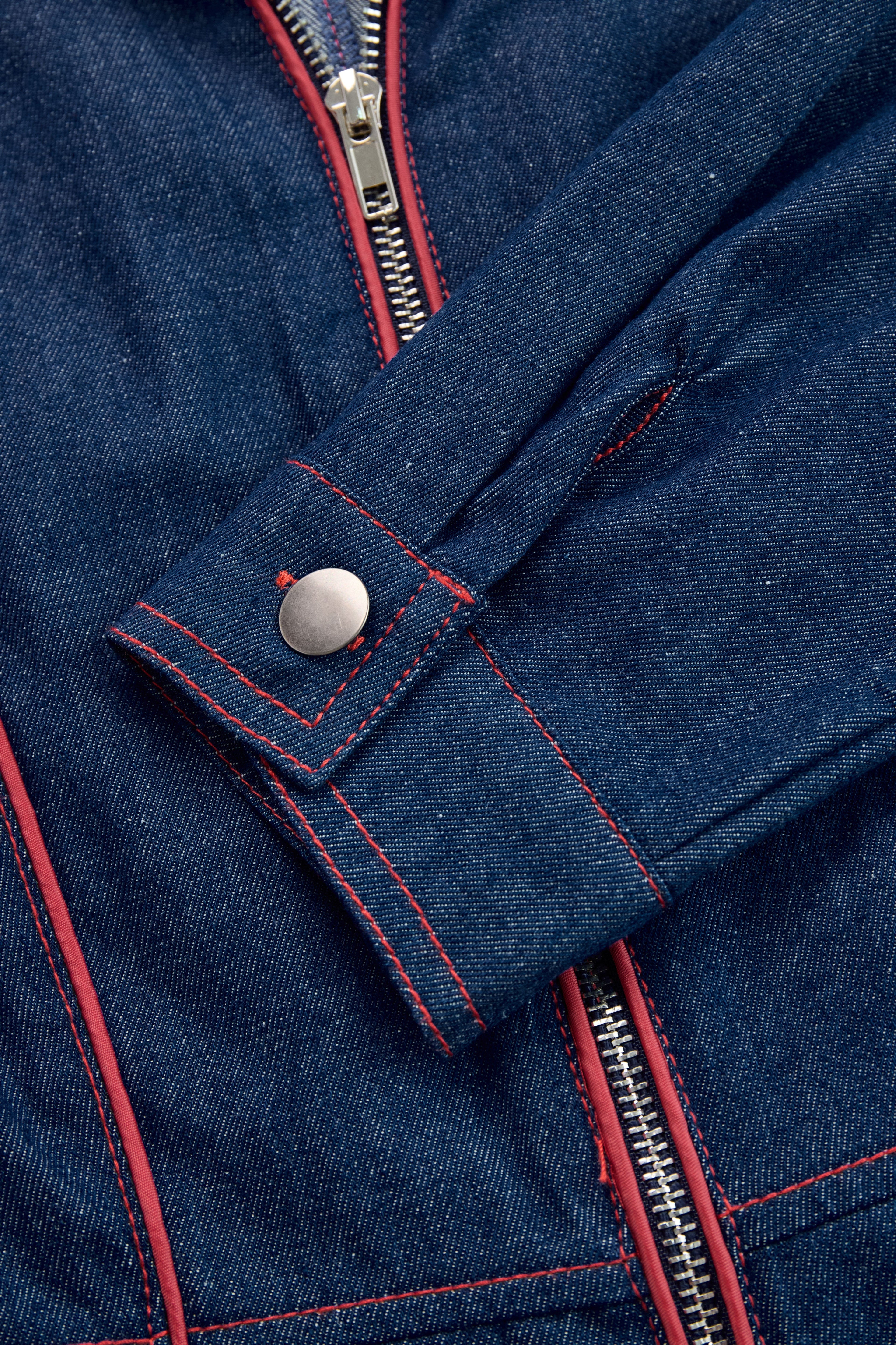 Salopeta de mezclilla casual para mujer estilo retro con cuello y costuras rojas, bolsillos en pierna ancha – Azul