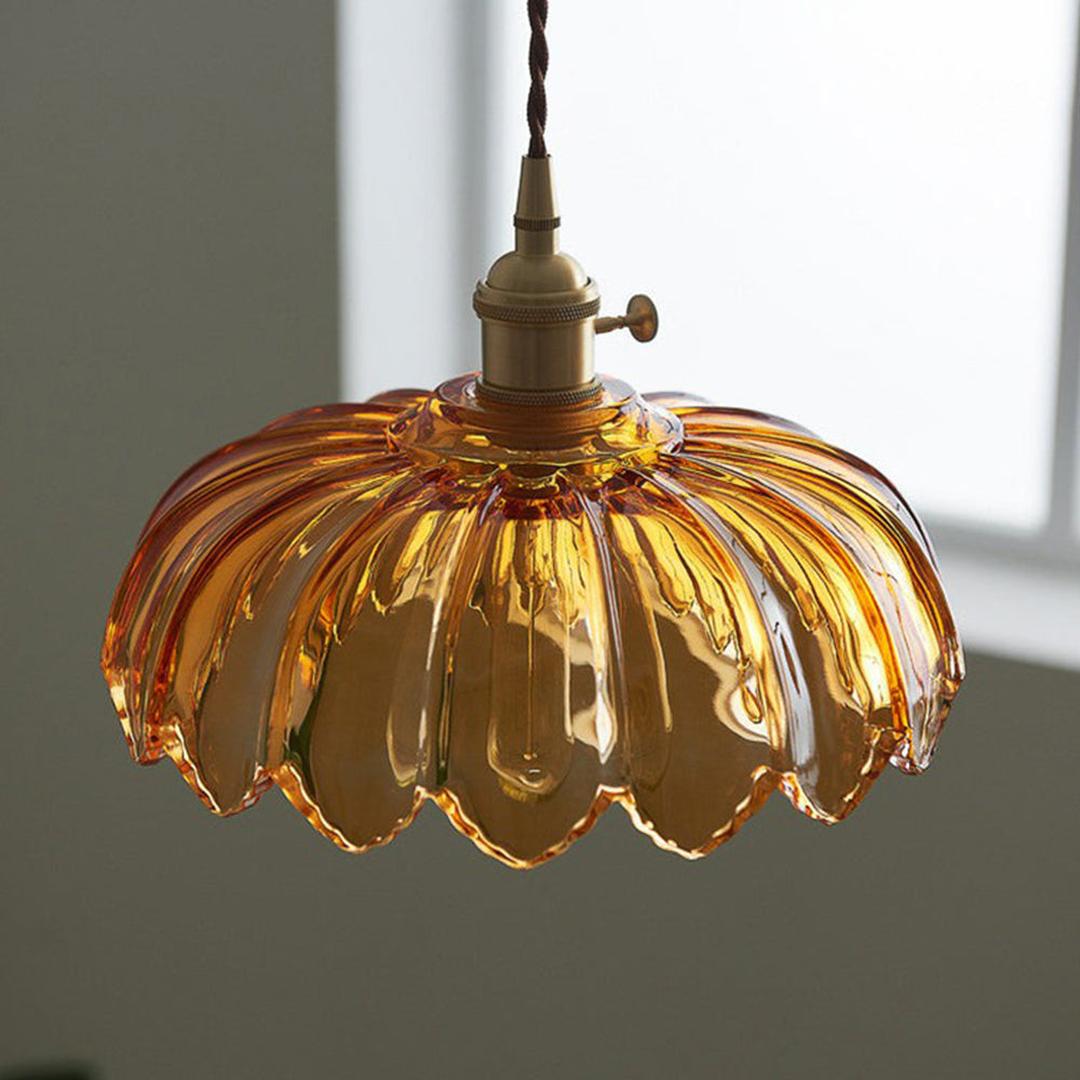 Lampe Suspendue Vintage à Motif Floral | Intérieurs Esthétiques