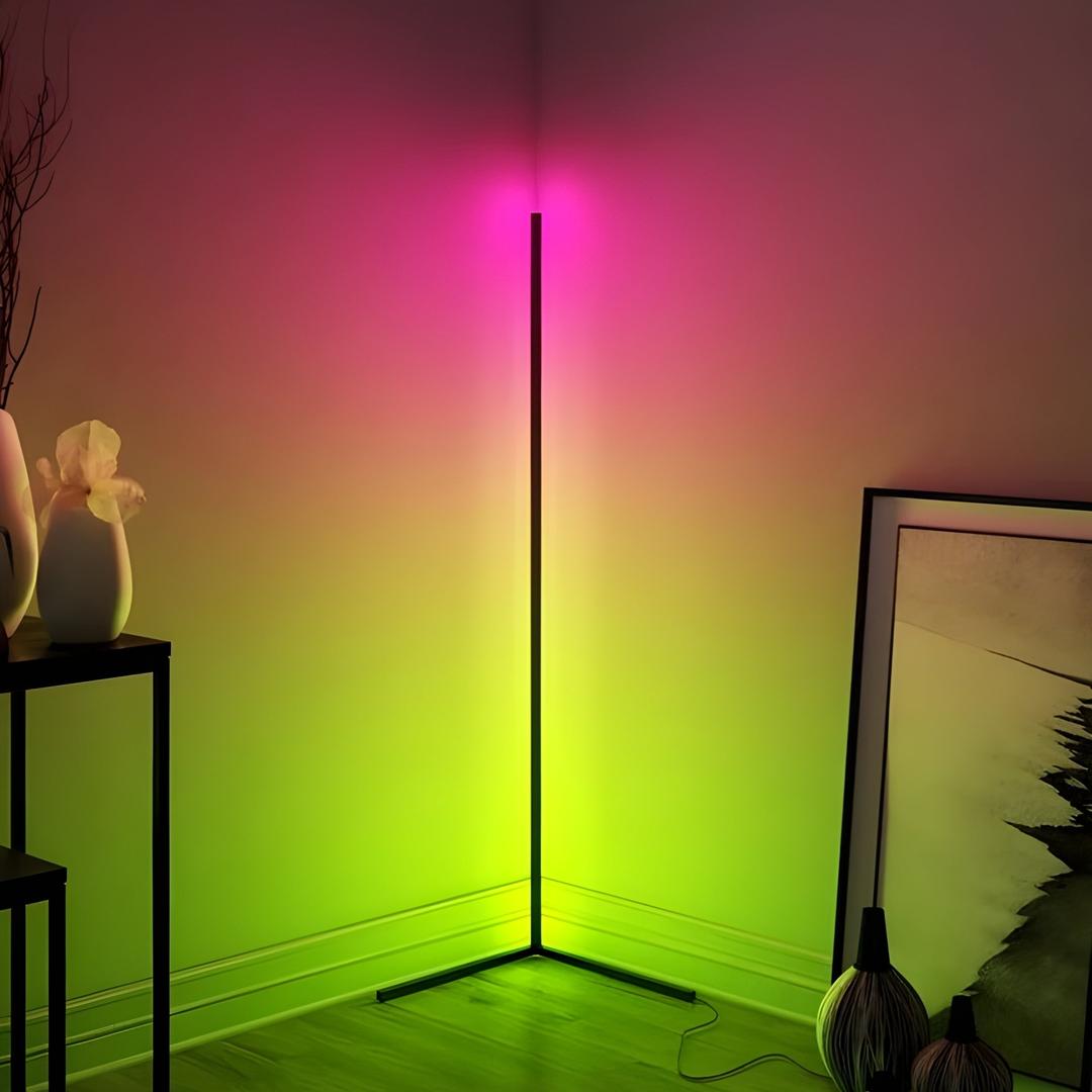 Lampe d'Angle Moderne en Aluminium pour Salon