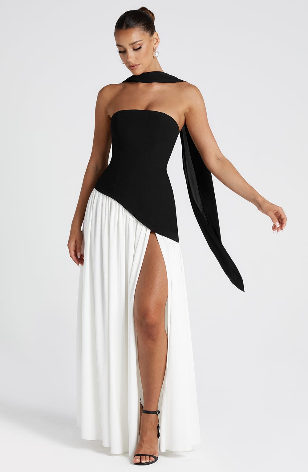 Robe Maxi Élegante Sans Manches pour Femmes Ajustée Fendue Formelle Soirée Mariage Invité Sophistiquée – Mya
