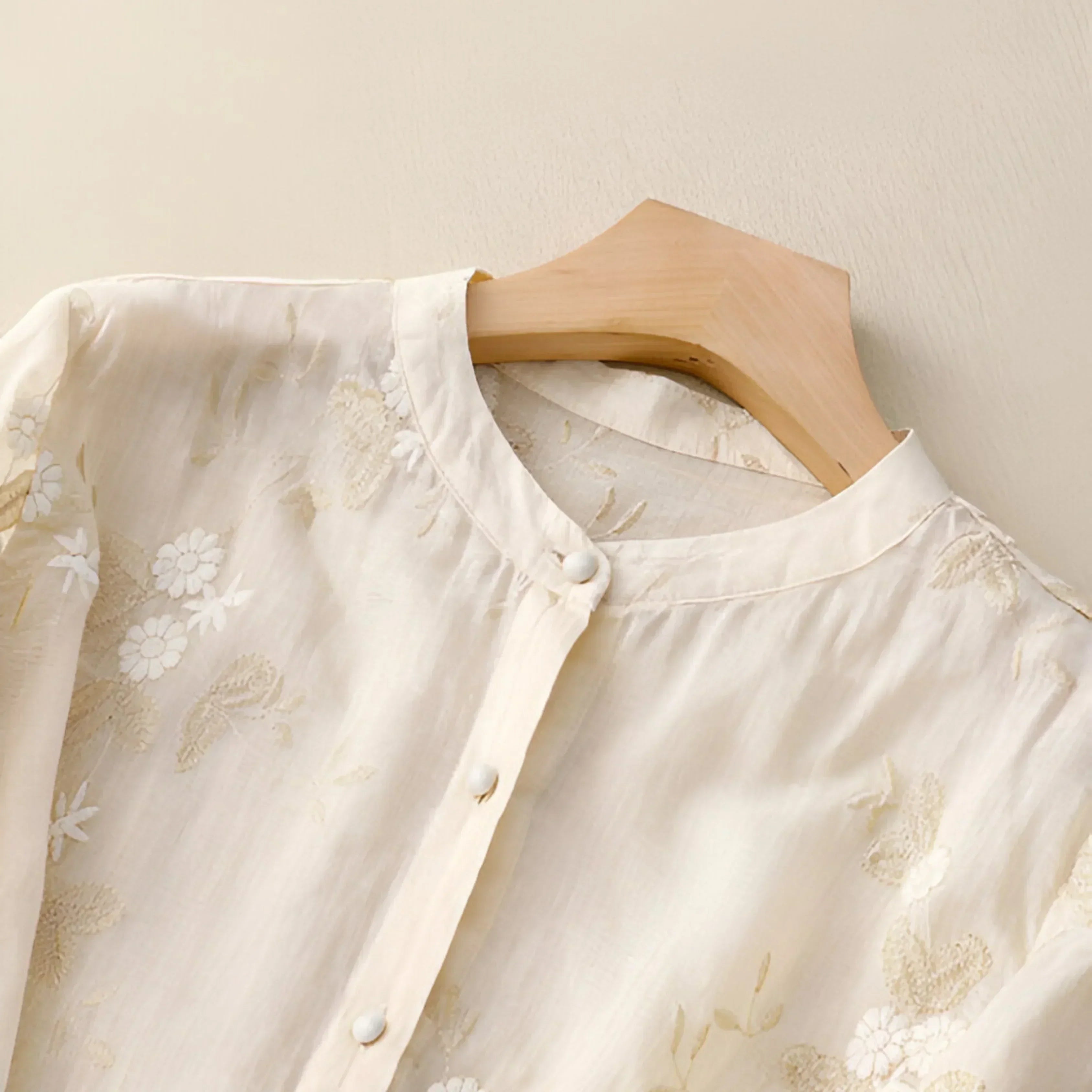 Haut en Coton pour Femmes Fleurs Brodées Féminin Doux Respirant Décontracté Élégant Quotidien – Emily
