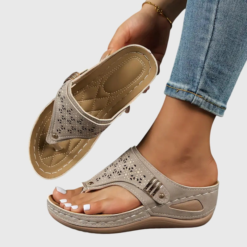 Sandales Wedge Orthopédiques pour Femmes avec Support Ergonomique de la Voûte Plantaire et Semelle Amortissante – Kaylie