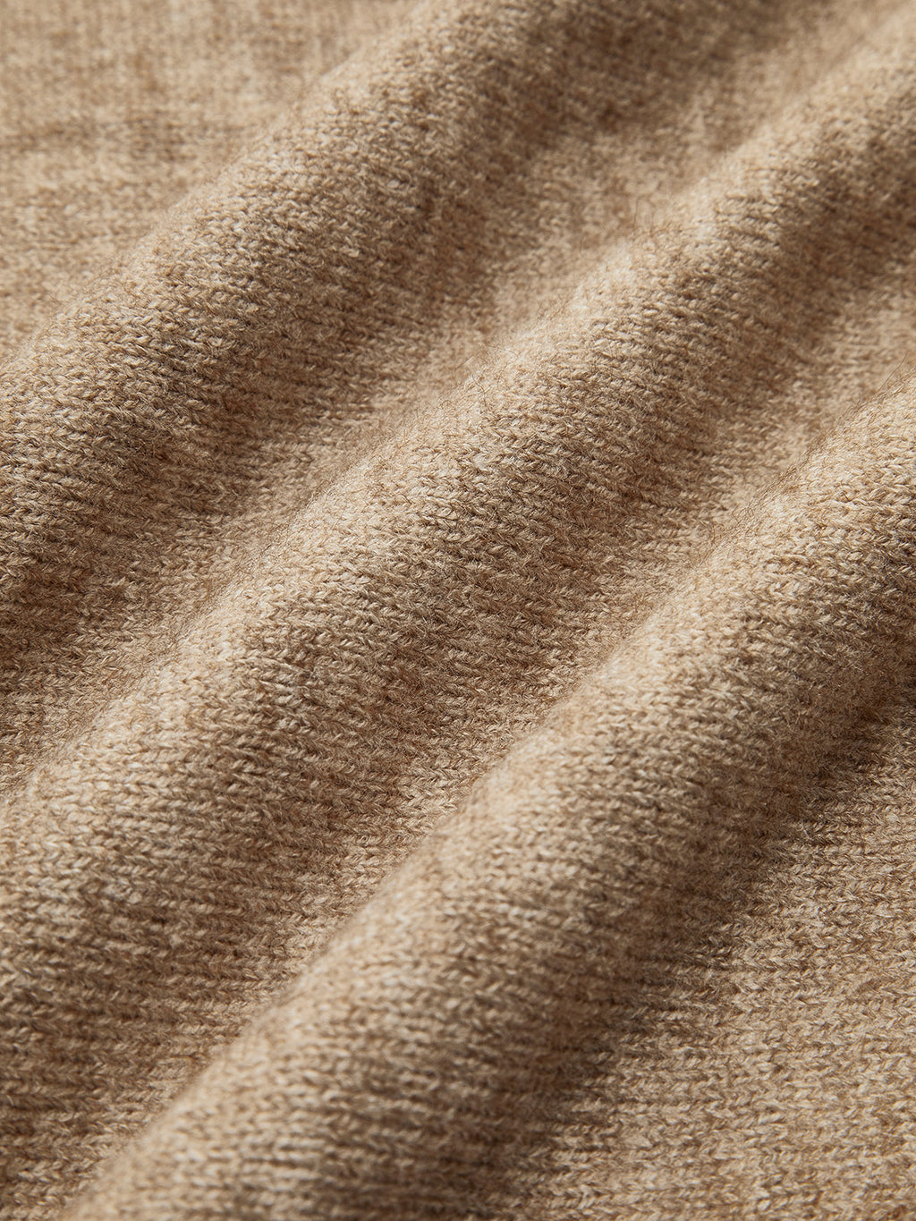 Completo lounge in maglia morbida con collo alto per donna, pantaloni ampi e comodi, casual invernale per tutti i giorni
