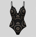 Ensemble Maillot de Bain Une Pièce Noir Découpe Laser Jupe Maxi Fluide Resort Plage Soirée Lune de Miel Gala – Obscura
