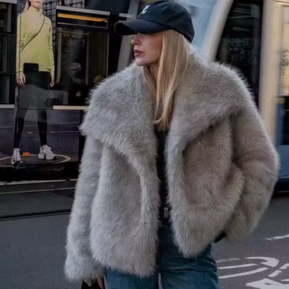 Hiverline Liora — La Douceur en Mouvement