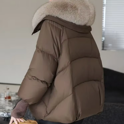 Hiverline Avelyne — L’Allure et la Chaleur Réunies