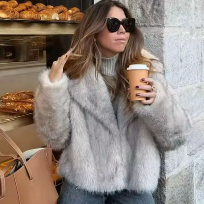 Hiverline Liora — La Douceur en Mouvement