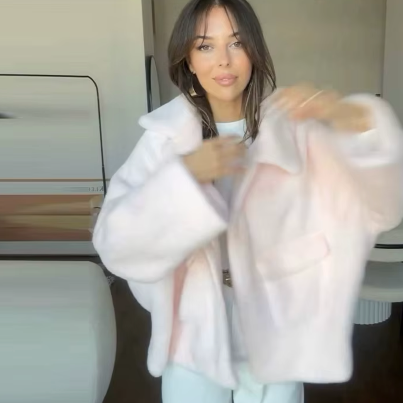 Hiverline Althéa — L’Élégance Enveloppée