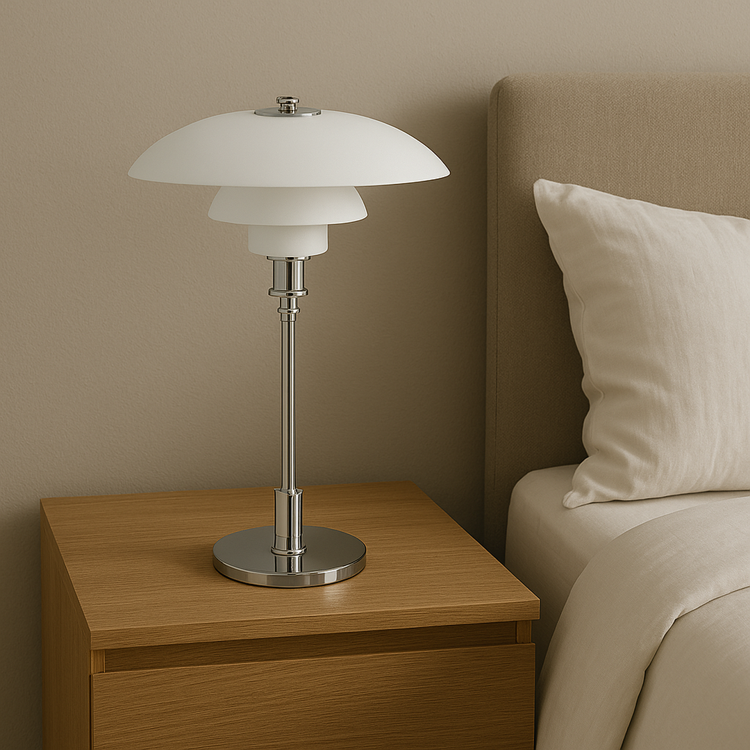 Lampe de Table LED au Design Élégant en Verre