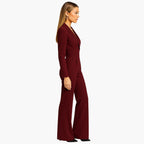 Combinaison Ajustée Femme à Encolure Croisée V-Neck, Devant Drapé, Pantalon Large, Col Noté, Élégante et Formelle