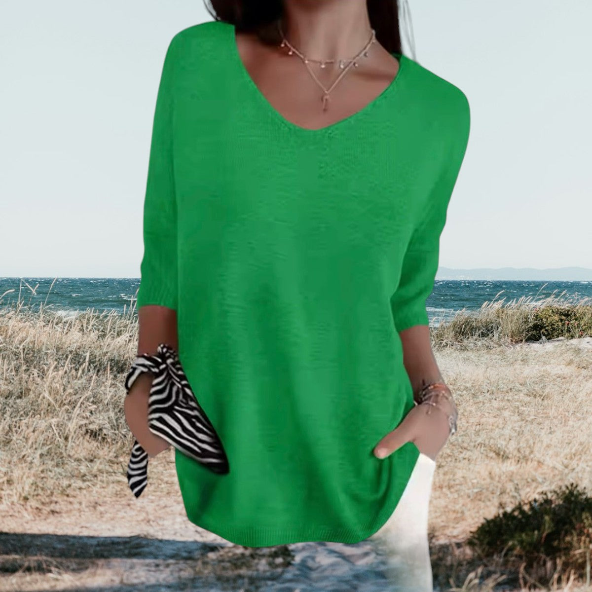 Camiseta de punto con cuello en V para verano para mujer, ligera, corte casual, versátil y suave – Gerda