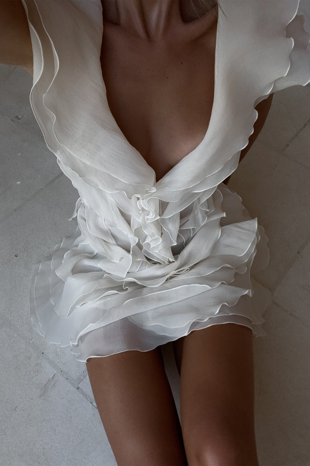 Robe Femme Mini Volants Épaules Dénudées Décolleté V Fermeture Nœud Dos Sans Manches Cocktail Soirée Date Night Fête Cérémonie Été Formelle – Jazlyn