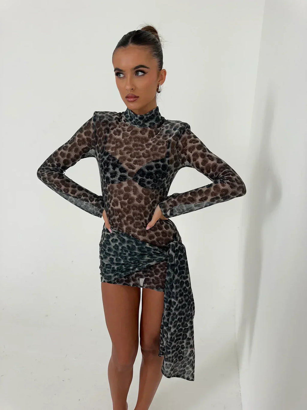 Robe Mini à Manches Longues en Maille pour Femmes, Asymétrique, Bodycon, Soirée, Sortie en Club, Anniversaire, Été – Tess