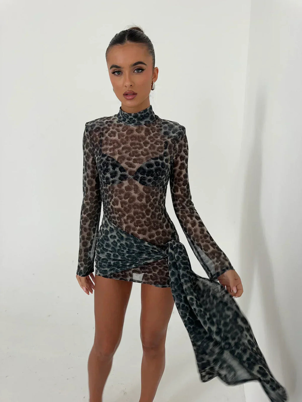 Robe Mini à Manches Longues en Maille pour Femmes, Asymétrique, Bodycon, Soirée, Sortie en Club, Anniversaire, Été – Tess