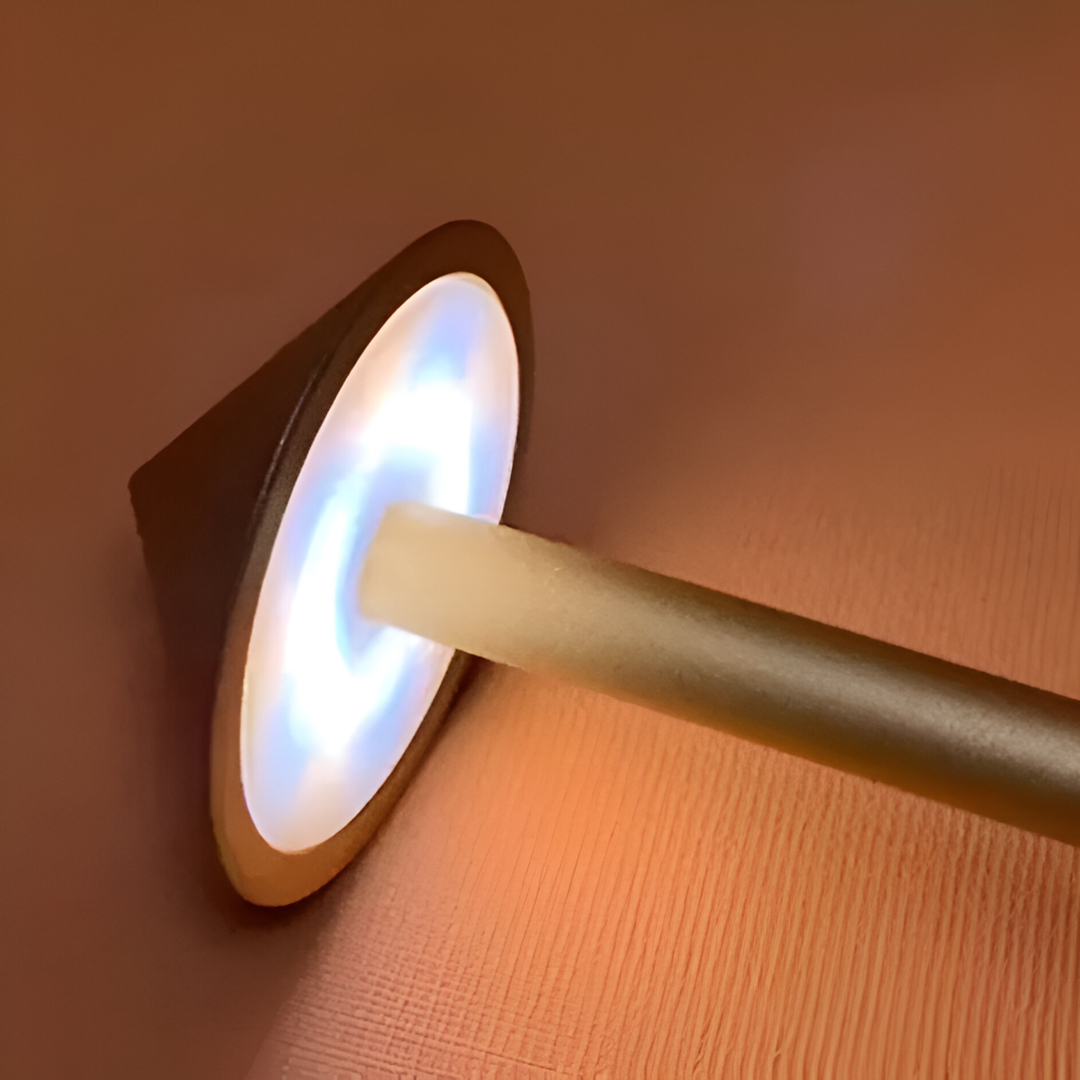 Table Lamp with Wireless LED Dimmer