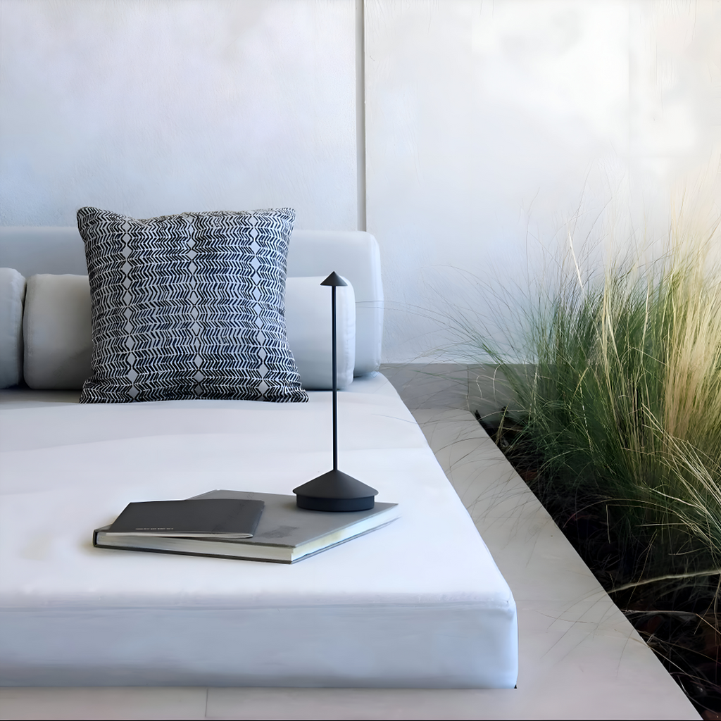Table Lamp with Wireless LED Dimmer