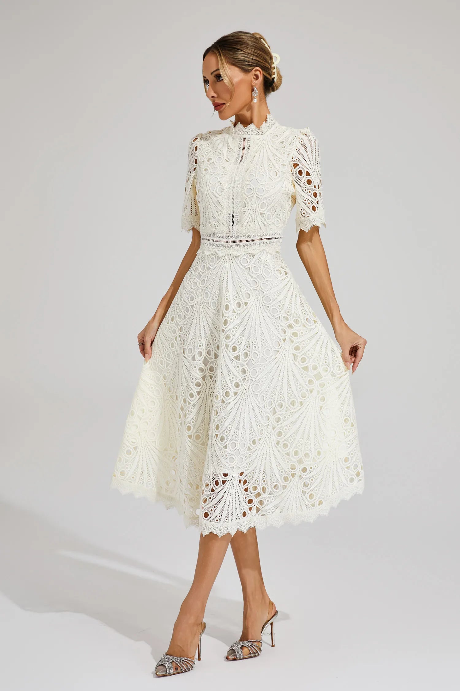 Robe Midi en Dentelle à Manches Courtes pour Femmes - Invité de Mariage - Été - Élégante - Encolure Arrondie