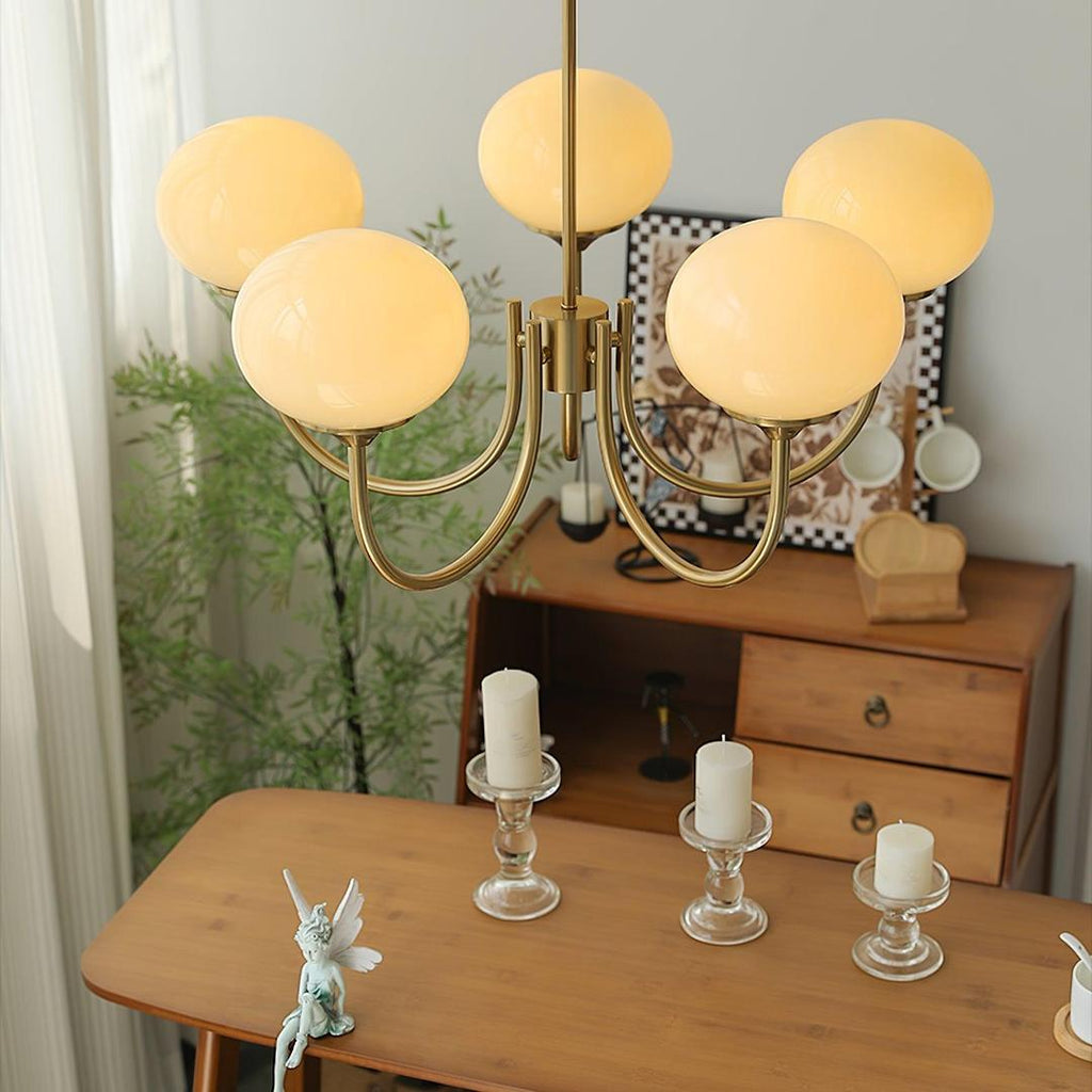 Chandelier en Verre Rose Doux avec Abat-jours | Finition Dorée
