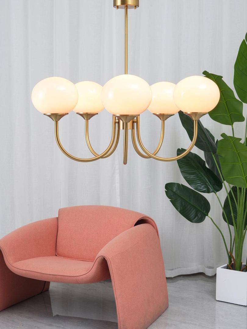 Elegant Marshmallow Chandelier Design