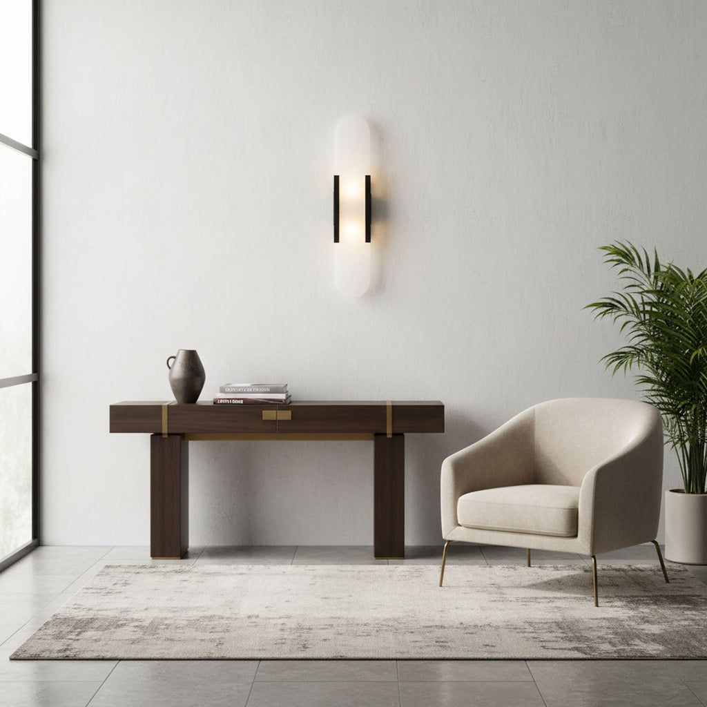 Längliche Wandleuchte aus natürlichem Alabaster, sanftes Licht, eleganter, zeitloser Luxus-Stil