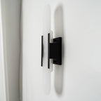 Längliche Wandleuchte aus natürlichem Alabaster, sanftes Licht, eleganter, zeitloser Luxus-Stil