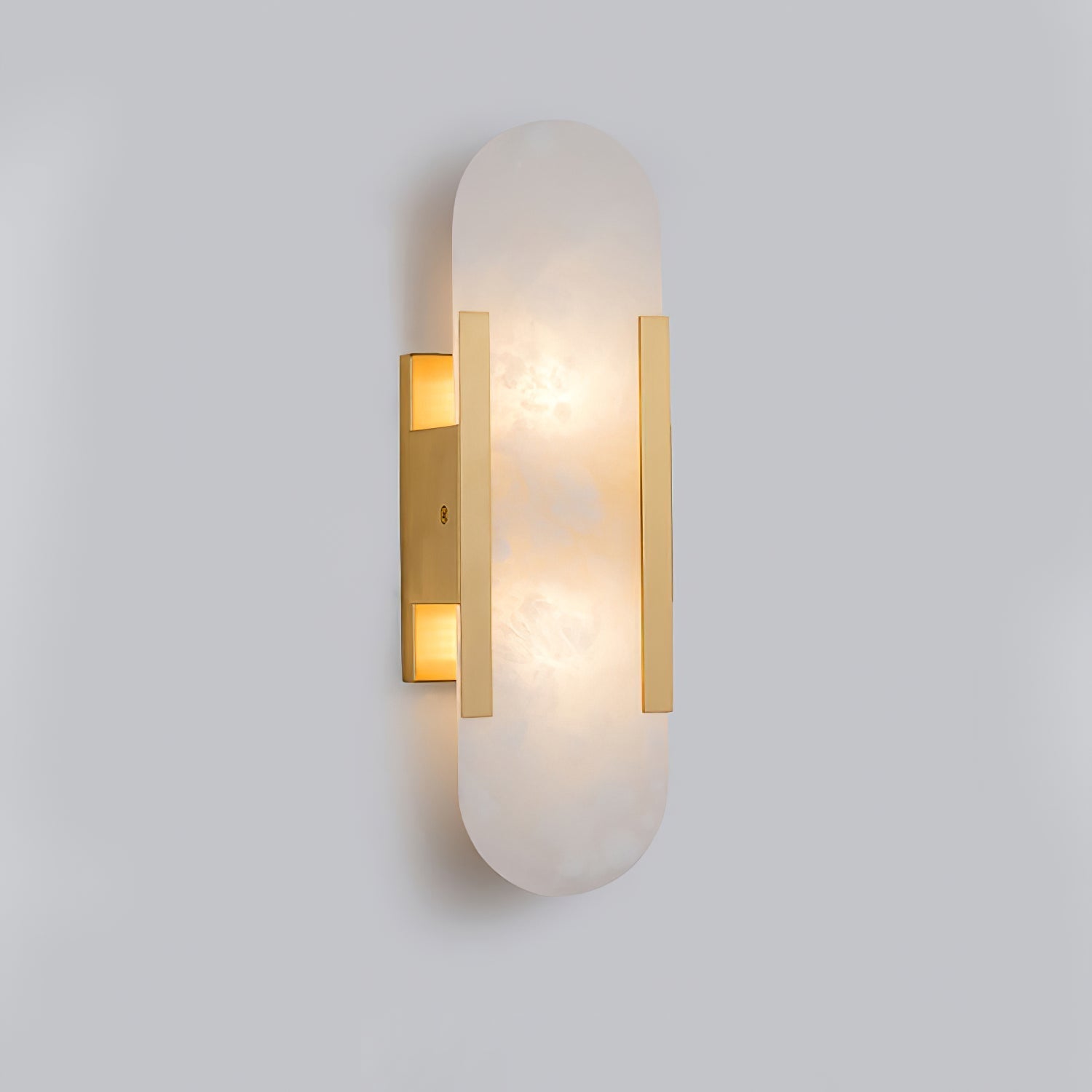 Längliche Wandleuchte aus natürlichem Alabaster, sanftes Licht, eleganter, zeitloser Luxus-Stil