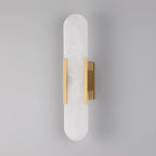 Längliche Wandleuchte aus natürlichem Alabaster, sanftes Licht, eleganter, zeitloser Luxus-Stil