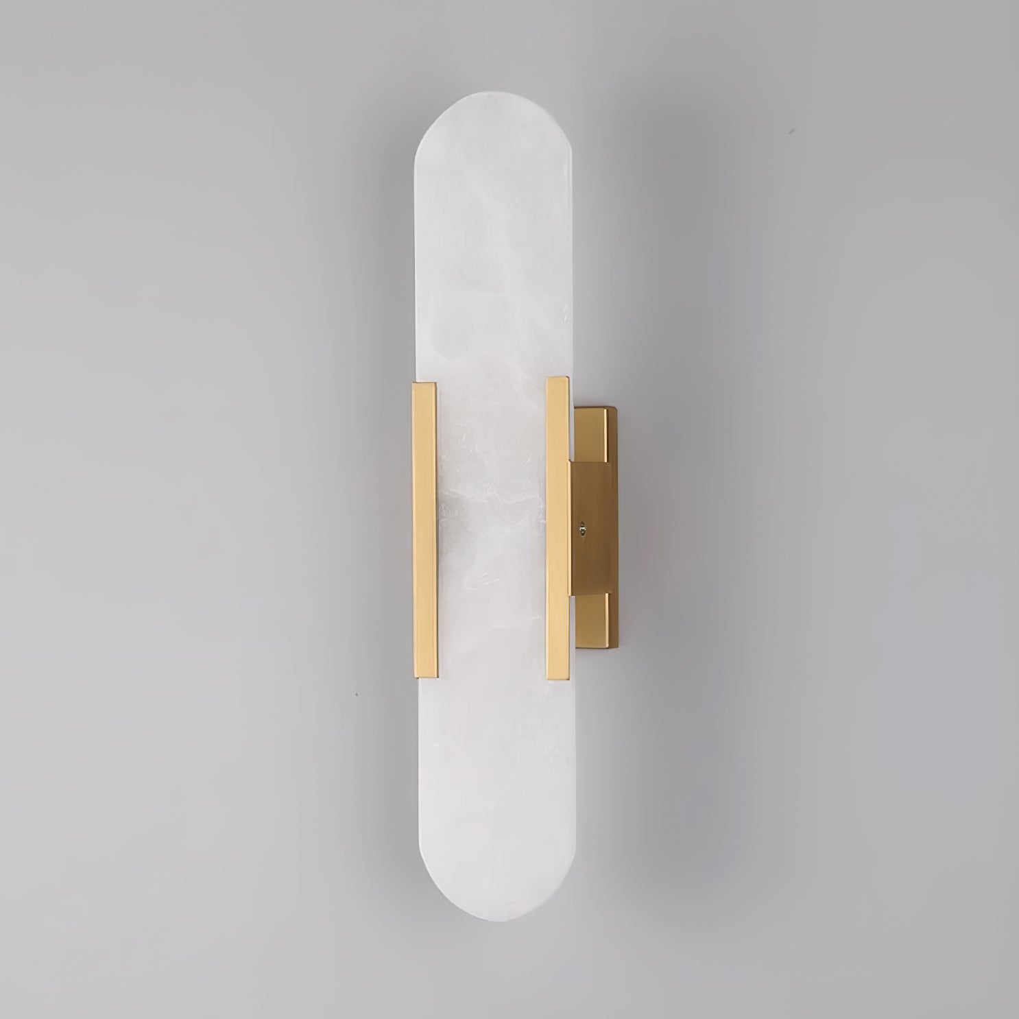 Längliche Wandleuchte aus natürlichem Alabaster, sanftes Licht, eleganter, zeitloser Luxus-Stil