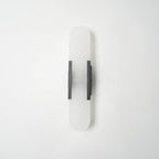 Längliche Wandleuchte aus natürlichem Alabaster, sanftes Licht, eleganter, zeitloser Luxus-Stil