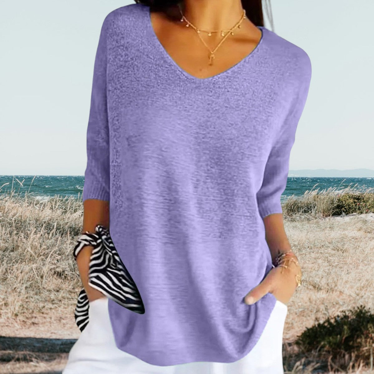 Camiseta de punto con cuello en V para verano para mujer, ligera, corte casual, versátil y suave – Gerda