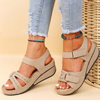 Sandali Zeppa Ortopedici da Donna con Cinturino Regolabile, Punta Aperta, Supporto dell'Arco Plantare, Scarpe Estive Casual – Alfreda