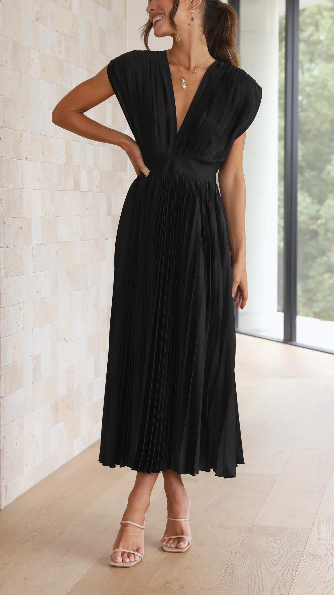 Abito midi plissettato elegante da donna con scollo a V, drappeggiato, fluido, invitata a matrimonio, casual, formale – Maria