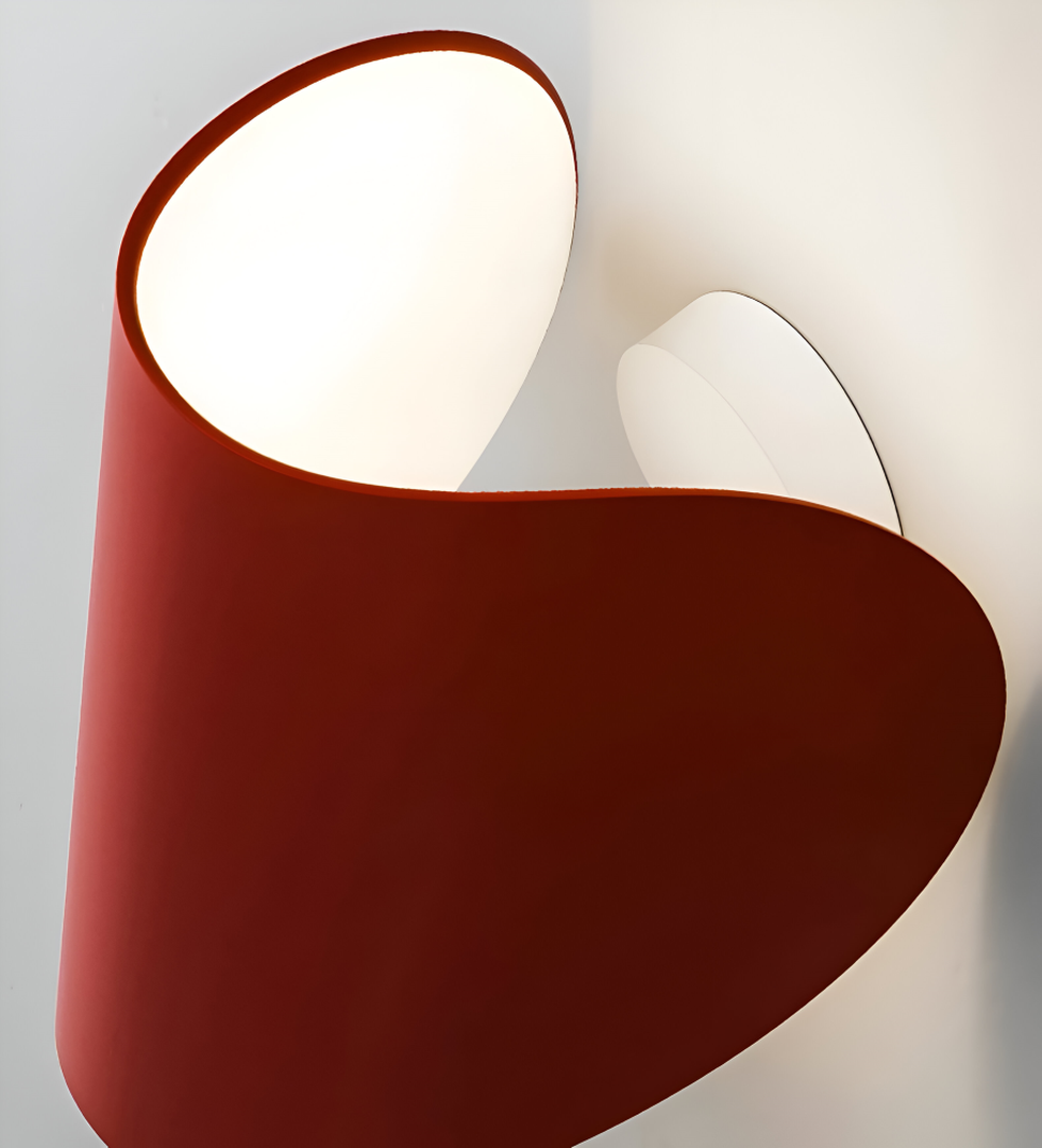 Swivel Metal Wall Light with Adjustable Chain