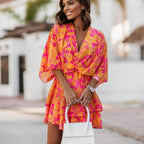 Robe Mini Ruffle Florale Boho pour Femme à Manches Chauve-Souris et Décolleté en V – Orange Rose