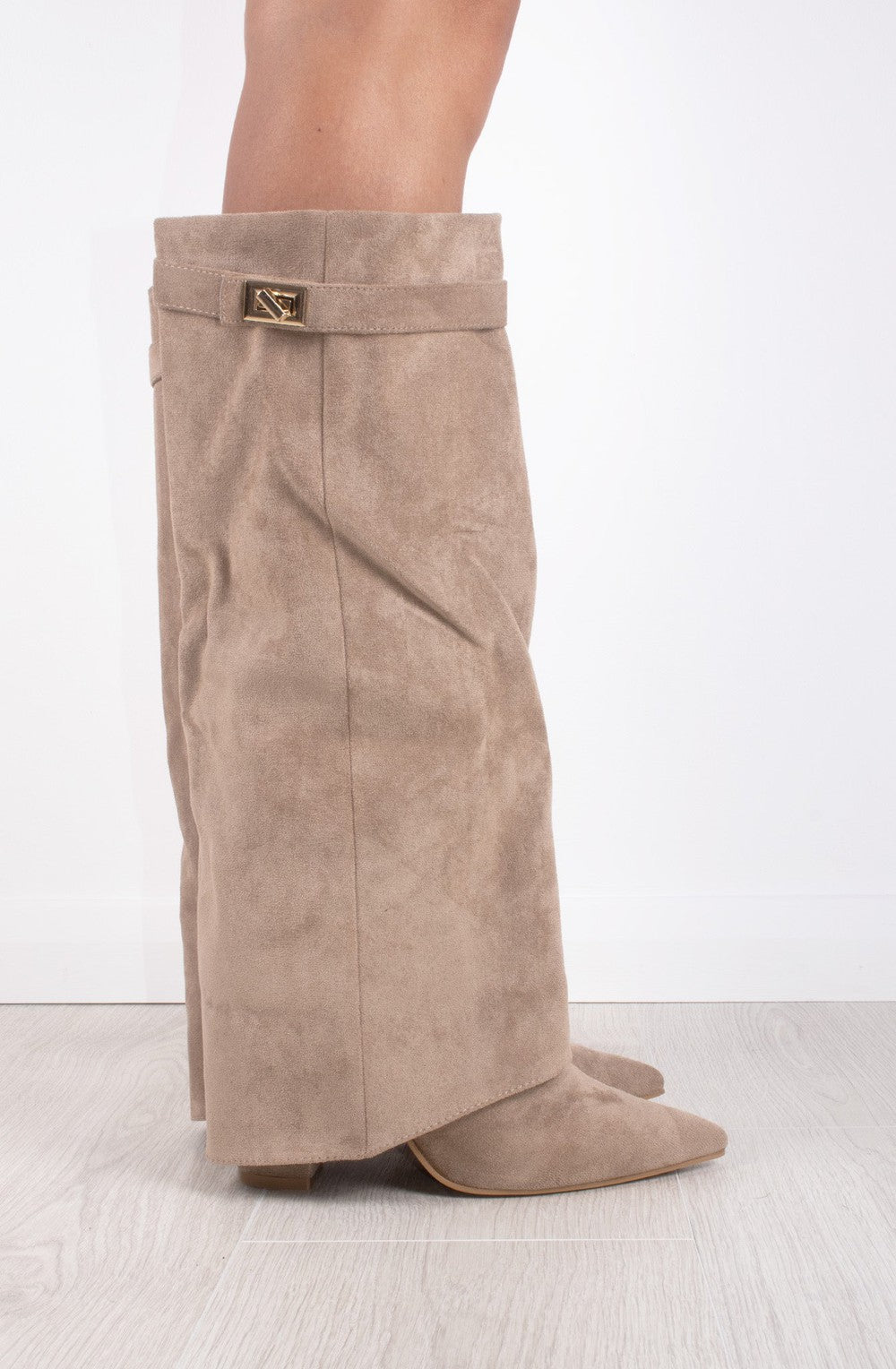 Bottes Hautes Femme à Revers en Faux Daim Bout Pointu Style Western Soirée - Hiverline
