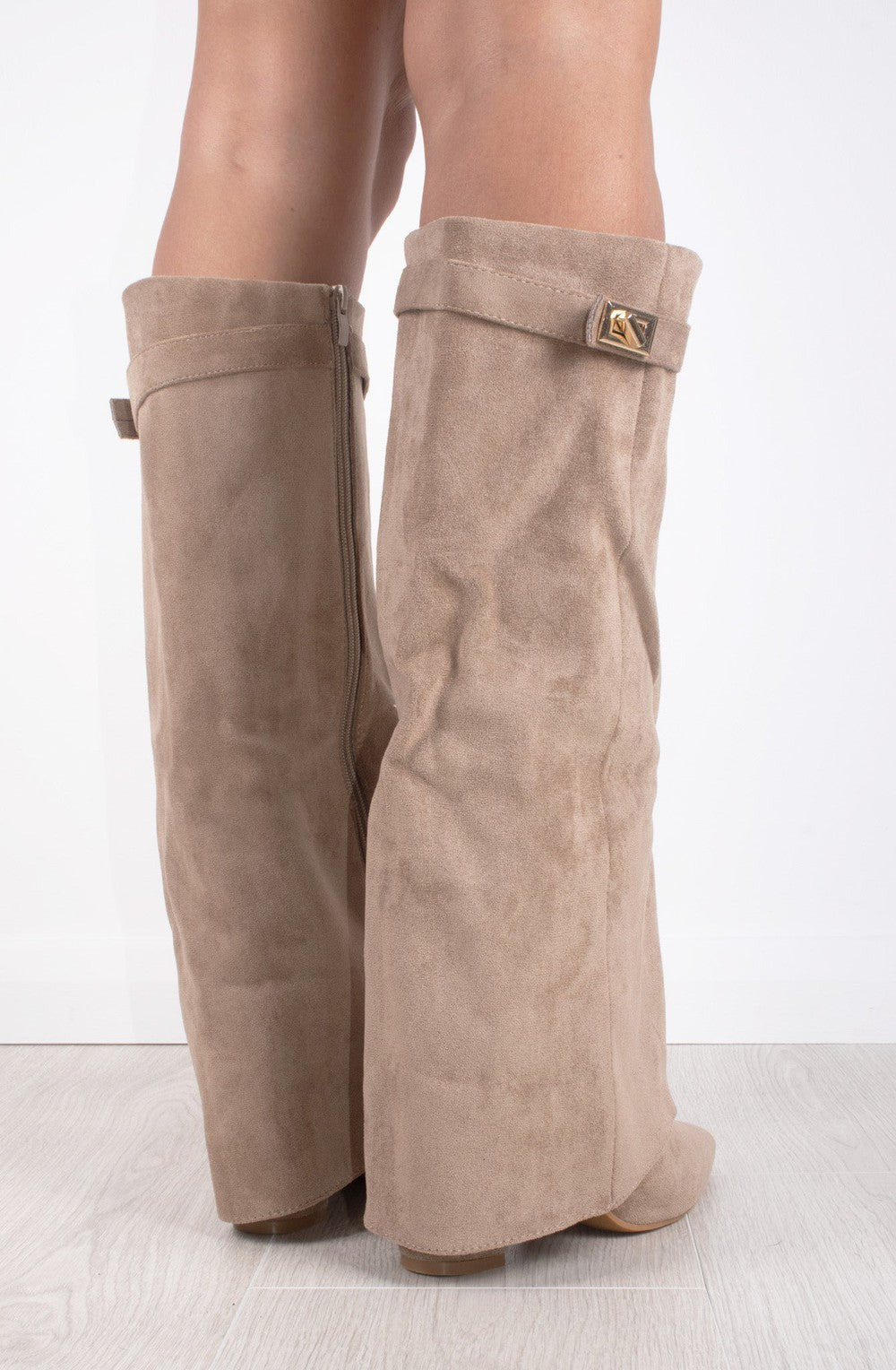 Bottes Hautes Femme à Revers en Faux Daim Bout Pointu Style Western Soirée - Hiverline