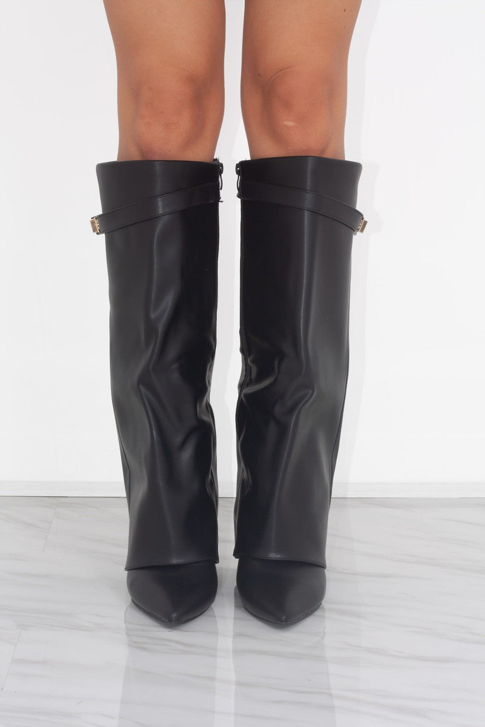 Bottes Hautes Femme à Revers Western avec Boucle Dorée — Bout Pointu Sortie Nocturne - Hiverline