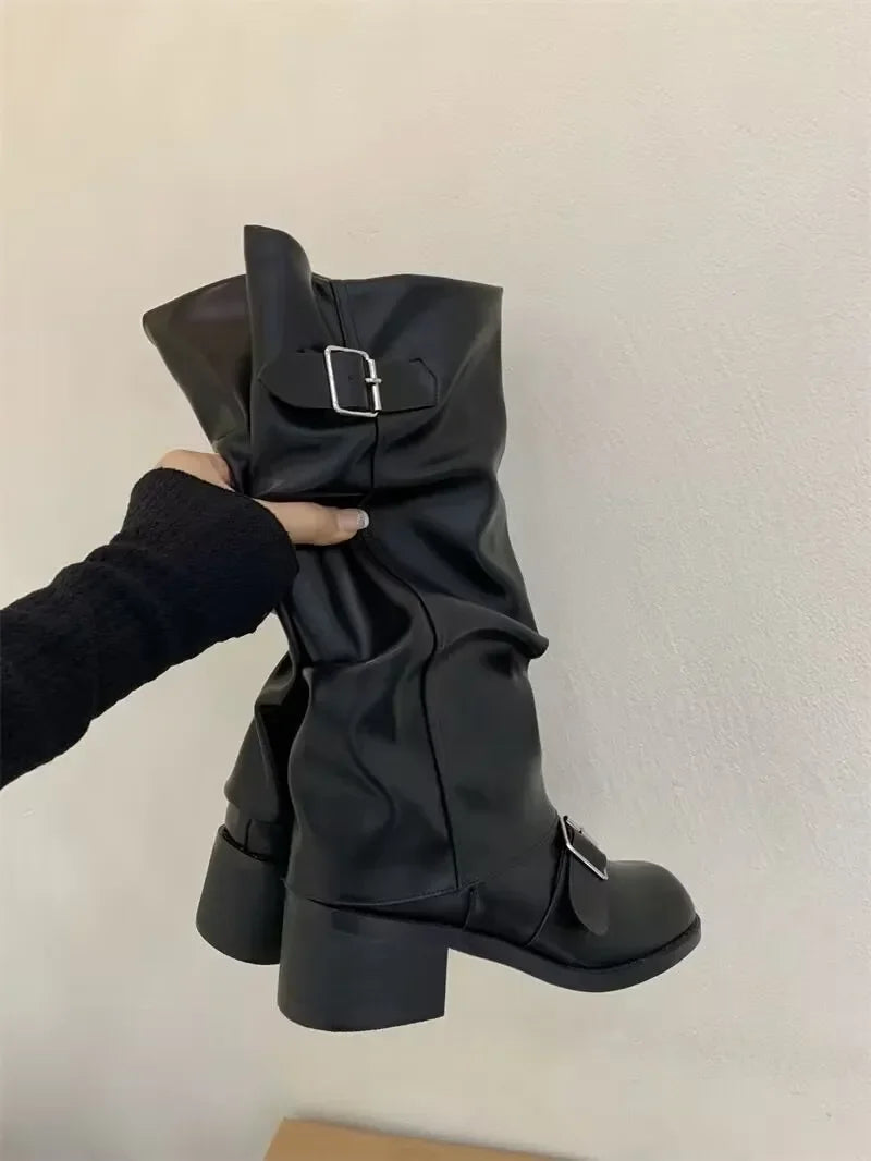 Bottes Hautes Femme Genou Style Rock Gothique Punk Moto Cuir Boucles - Hiverline