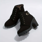 Bottines Femme à Talon Bloc Lacées avec Boucle et Fermeture Éclair Style Combat - Hiverline