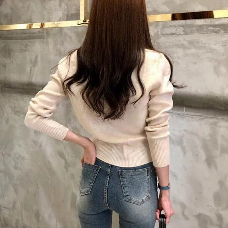 Cardigan Femme à Manches Longues Pull Court Tricoté Boutons Dorés Style Coréen Casual - Hiverline