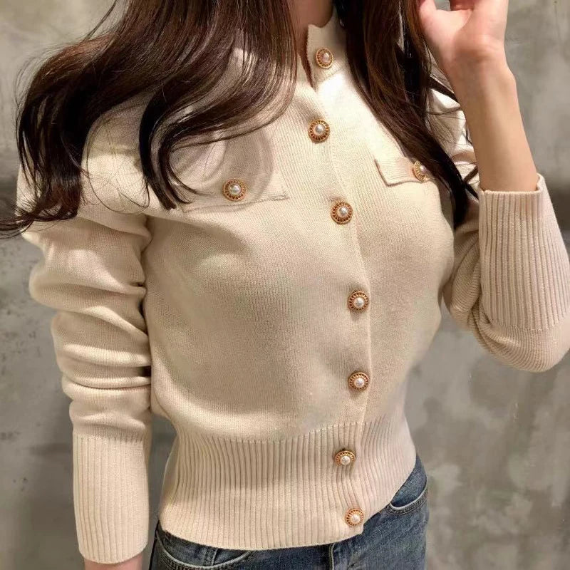 Cardigan Femme à Manches Longues Pull Court Tricoté Boutons Dorés Style Coréen Casual - Hiverline