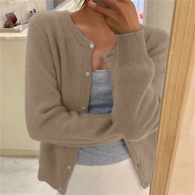 Cardigan Femme Boutonné Coupe Croppée Décontractée Col Rond Tricot Doux - Hiverline