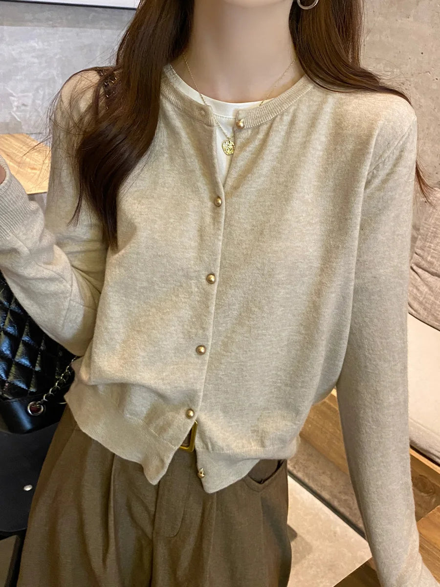 Cardigan Femme Col Rond Boutons Dorés Manches Longues Style Coréen Casual - Hiverline