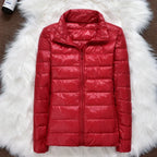 Doudoune Légère Femme à Capuche Pliable Coupe Ajustée Hiver - Hiverline