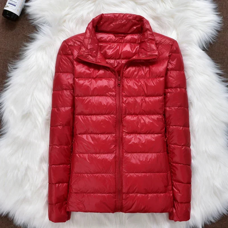Doudoune Légère Femme à Capuche Pliable Coupe Ajustée Hiver - Hiverline
