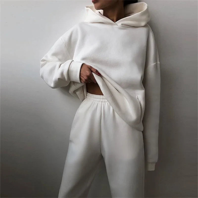 Ensemble Jogging Femme – Sweat à Capuche Oversize et Pantalon Ample - Hiverline